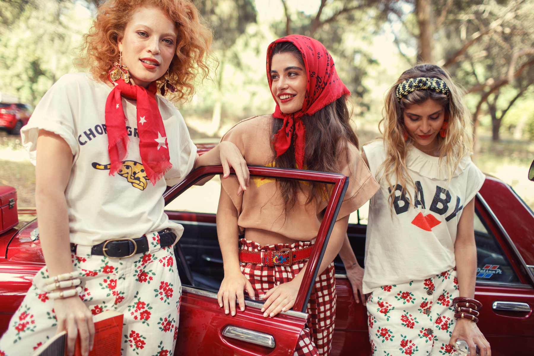 Spodnie w bordową kratę 6